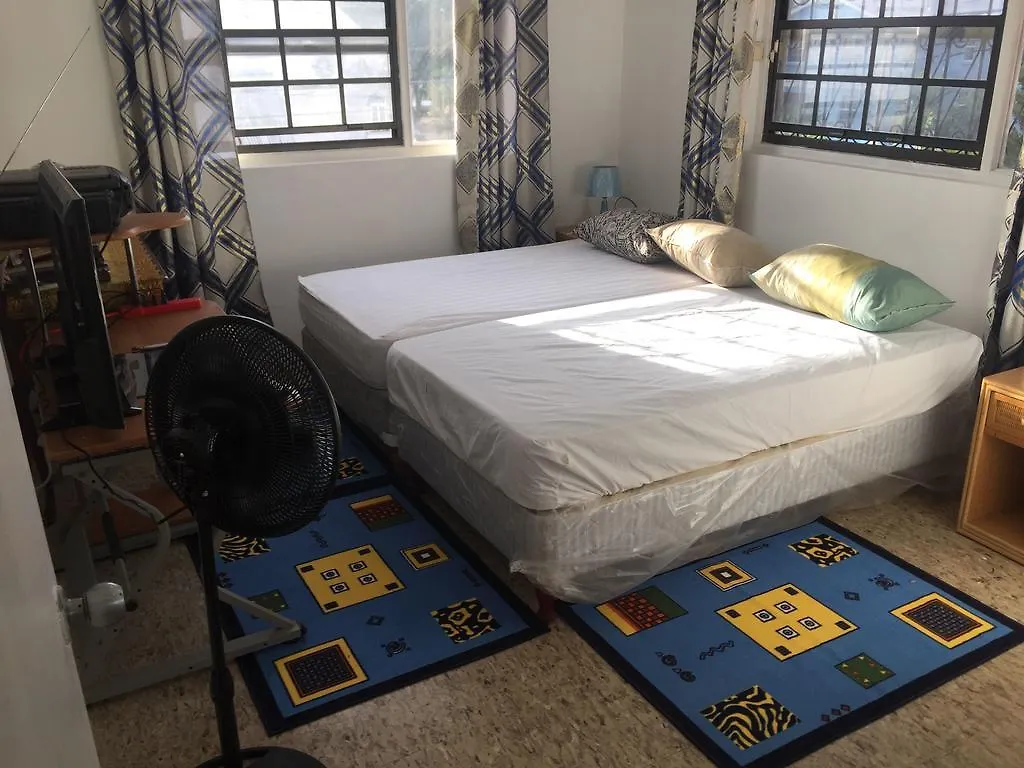 סנט ג'יימס Platinum Coast Apartments 0*, סנט ג'יימס ברבדוס